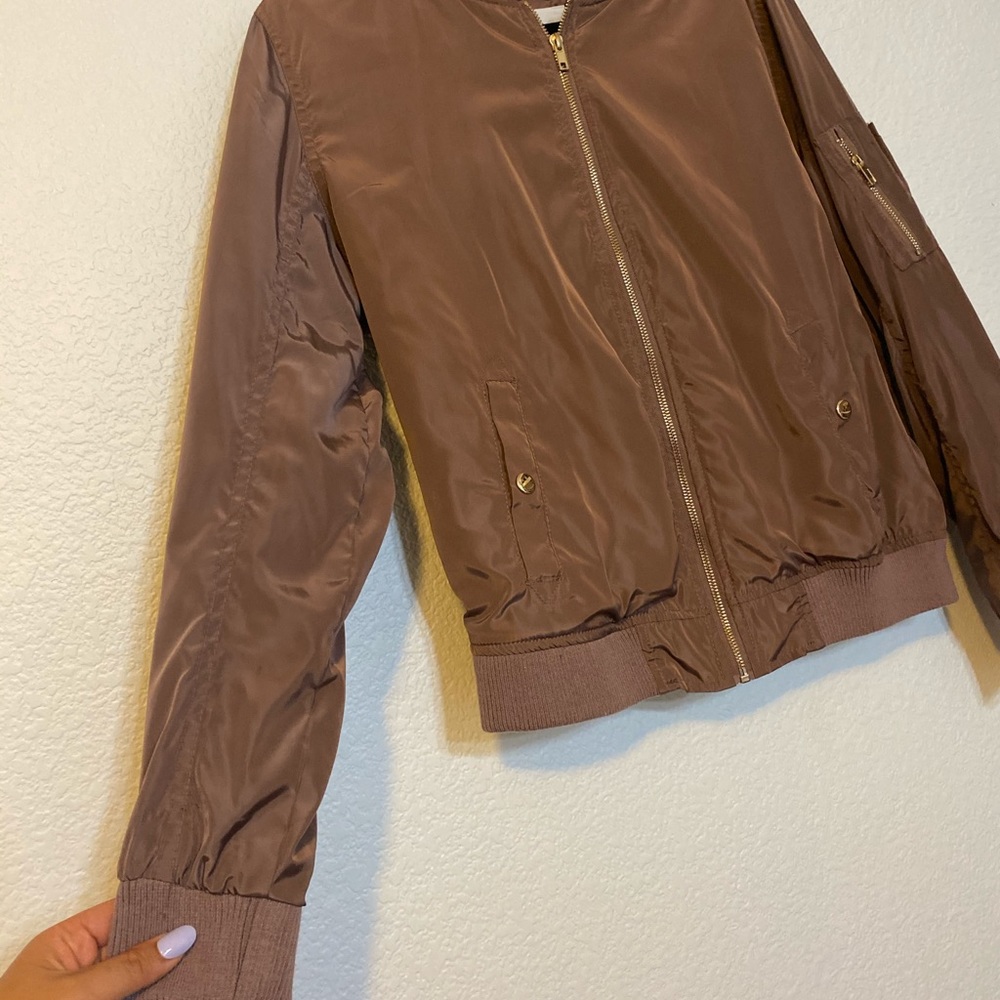Jacket - Picture 3 of 6